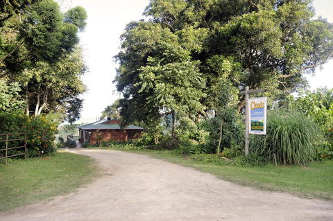Clouds On Beechmont - Redcliffe Tourism 2
