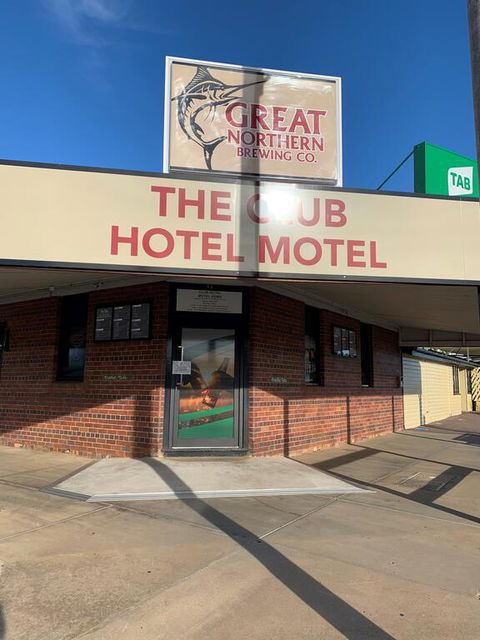 Club Hotel Motel Roma - Redcliffe Tourism 0