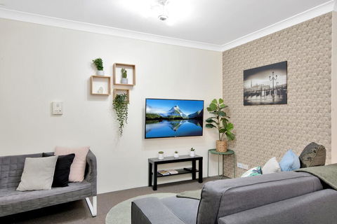 Comfort HS Apartment - Redcliffe Tourism 0