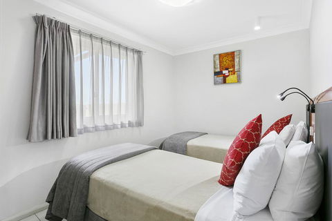 Comfort Inn & Suites Burwood - Redcliffe Tourism 1