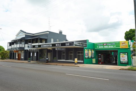 Commercial Hotel - Redcliffe Tourism 1