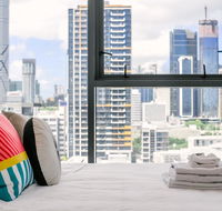 Convenient and Bright 1BED APT at South Brisbane - Redcliffe Tourism