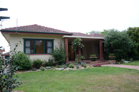 Coolamon On Marsh - Armidale - Redcliffe Tourism 0