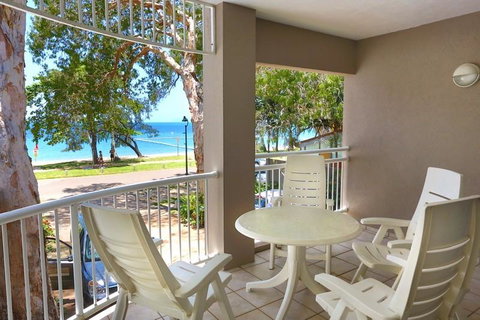 Coral Horizons - Redcliffe Tourism 0