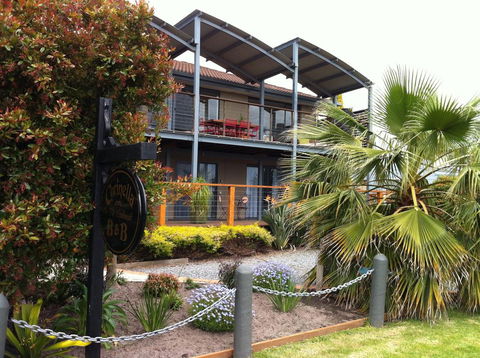 Corinella On The Esplanade Bed & Breakfast - Redcliffe Tourism 0
