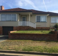 Costa Park Cottage Ena - Armidale - Redcliffe Tourism