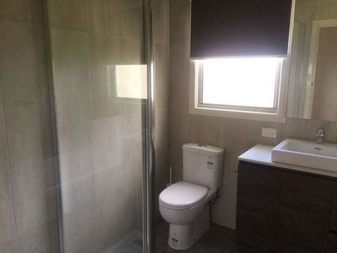 Costa Park Cottage Ena - Armidale - Redcliffe Tourism 2