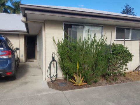 Cosy Home In Yandina - Redcliffe Tourism 3