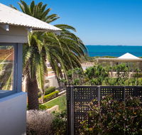 Cottesloe Executive Beach House - Redcliffe Tourism