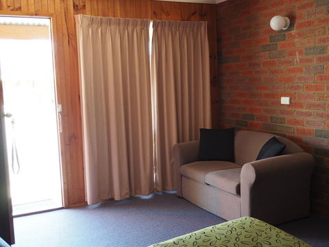 Country Road Motel St Arnaud - Redcliffe Tourism 3
