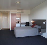Country Roads Motor Inn Dysart - Redcliffe Tourism