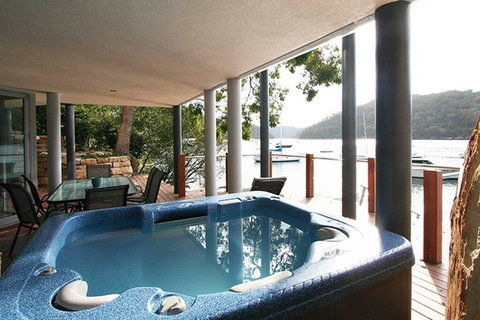 CowanWaters - Redcliffe Tourism 2