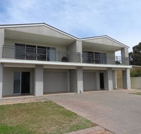 Cowell Holiday Accommodation with harbour views - Redcliffe Tourism