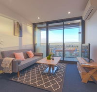 Cozy Melbourne Star 2 Bedroom Apartment Docklands - Redcliffe Tourism