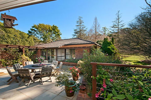 Craigdarroch Courtyard Cottage, 22 Bartle Road - Redcliffe Tourism 0