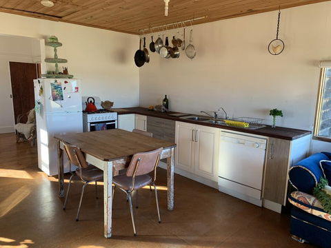 Creative 3D Sculpture Share - Redcliffe Tourism 2