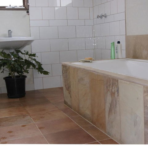 Creative 3D Sculpture Share - Redcliffe Tourism 0