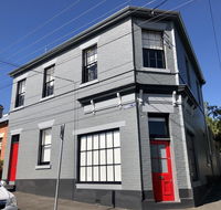 Cromwell Apartment - 3 Red Doors Battery Point - Redcliffe Tourism