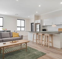 Crooked Lane Apartment - Redcliffe Tourism