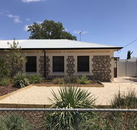 Cute and Cosy II - Events Workers Getaways. - Redcliffe Tourism