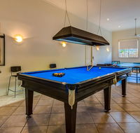 Cuttriss by the Beach - Redcliffe Tourism