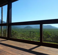 Daintree Holiday Homes - La Vista - Redcliffe Tourism