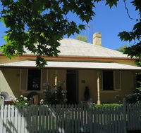 Dalton Cottage - Redcliffe Tourism