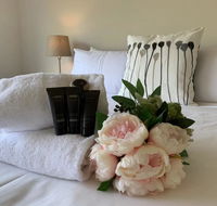 Delicate and Peaceful Bundoora Townhouse 13-R3 - Redcliffe Tourism
