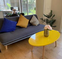Delicate and Peaceful Bundoora Townhouse 7 - Redcliffe Tourism