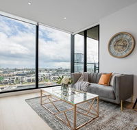 Delightful 2BR RiverviewDocklands - Redcliffe Tourism