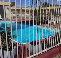 Desert Sand Motor Inn - Redcliffe Tourism