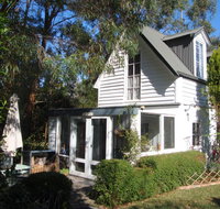 Devon Cottage - Redcliffe Tourism