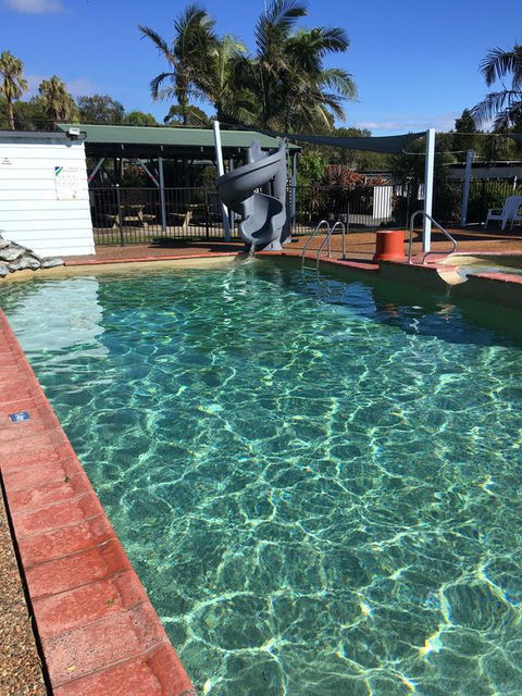 Diamond Beach Holiday Park - Redcliffe Tourism 2