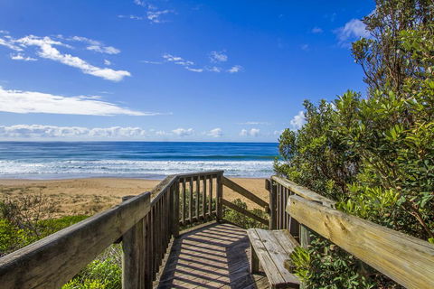 Diamond Beach Resort, Mid North Coast NSW - Redcliffe Tourism 1