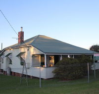 Dillons Cottage - Redcliffe Tourism