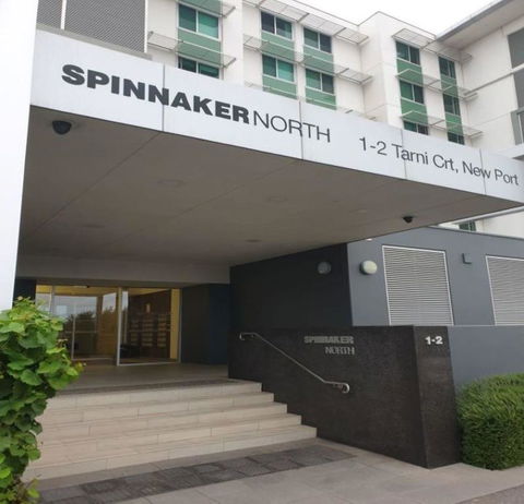 Dolphin View At Spinnaker - Redcliffe Tourism 3