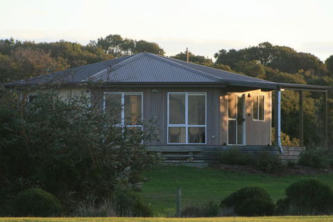 Driftwood Villas - Redcliffe Tourism 2