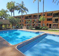 Dunes Holiday Apartments Unit 1 - Redcliffe Tourism