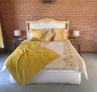 Dunolly Broadway BB - Redcliffe Tourism