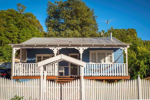 Dwellingup Retreat - Redcliffe Tourism 0