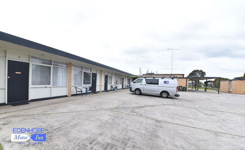 Edenhope Motor Inn - Redcliffe Tourism 3