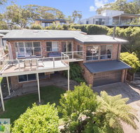 Eight Lakes - Redcliffe Tourism