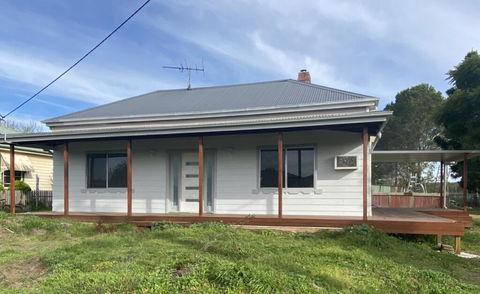 Ellalong Lagoon Home With A View - Redcliffe Tourism 0