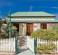 Emaroo Cottages Broken Hill - Redcliffe Tourism