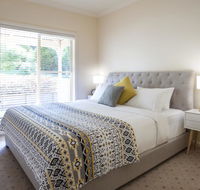 Emerald Cottage - Redcliffe Tourism