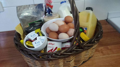 Emu Lodge Country Retreat - Redcliffe Tourism 1