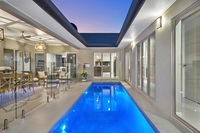 Escapades at Palm Cove