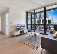 Family Loved-2BR Apt  Docklands - Free Parking - Redcliffe Tourism