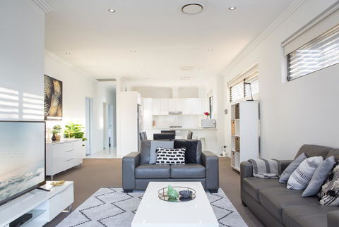 Family Size Apartment Close To Westmead Hospital - Redcliffe Tourism 0