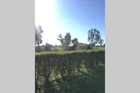 Farm House At The Gateway To The King Valley - Redcliffe Tourism 0